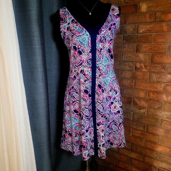 Title Nine Hillary Dream Sleeveless Dress - Multi- Colored Paisley - Size M - Picture 1 of 10